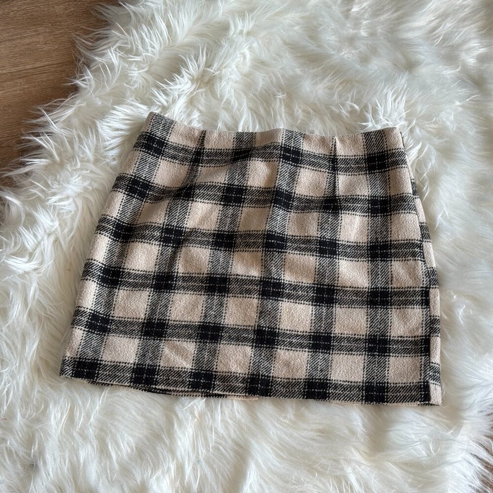 Forever 21 Tweed Mini Skirt Women's XS Black/White Buffalo Plaid